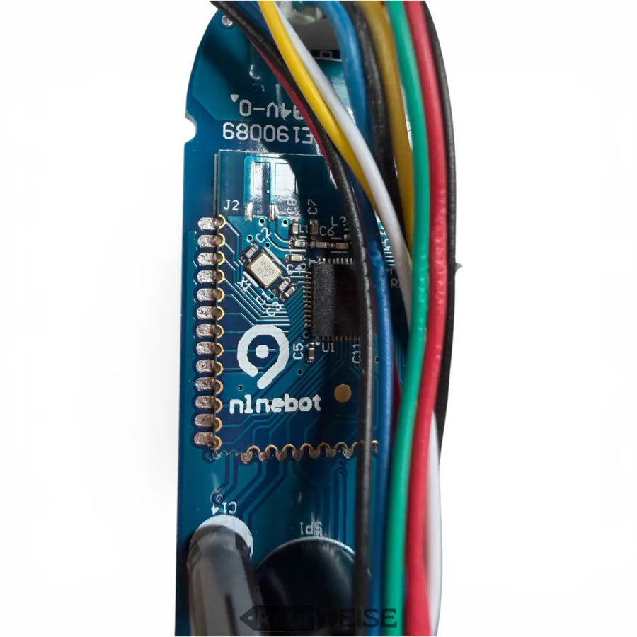 Integruotas Bluetooth modulis, skirtas išmaniojo telefono programėlės integracijai